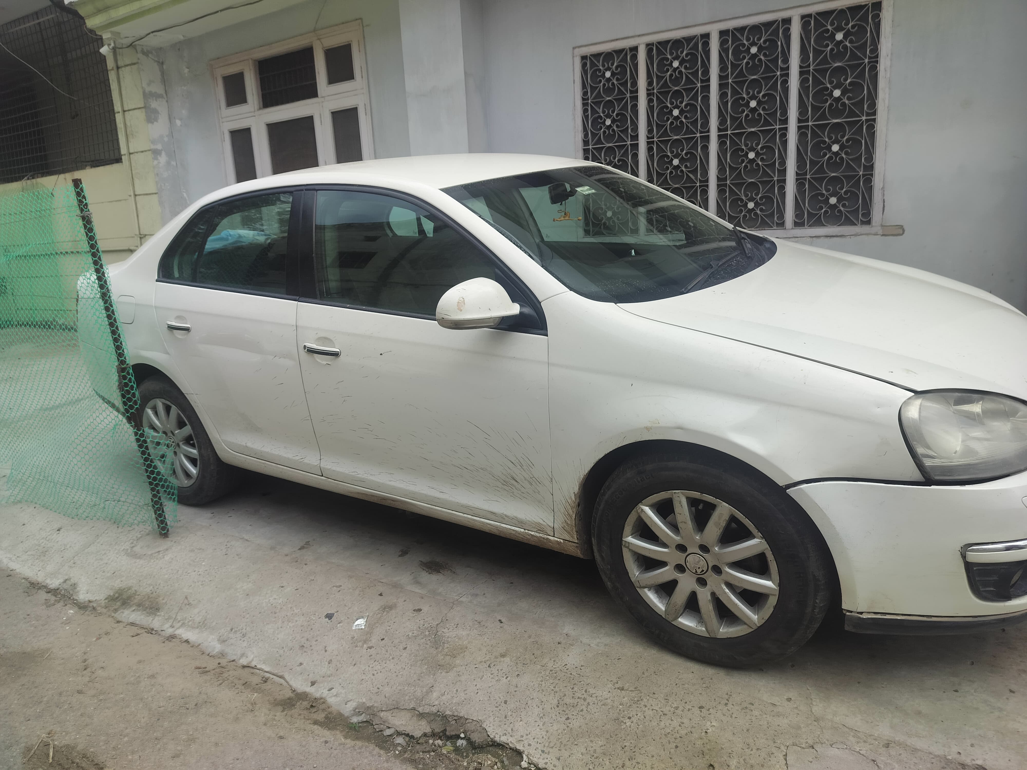 Volkswagen Jetta(2008-2011) Trendline 1.9 Tdi